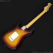 画像14: Fender Custom Shop　Vintage Custom 1962 Stratocaster Time Capsule Package - Maple #R134273 [3-Color Sunburst] (14)